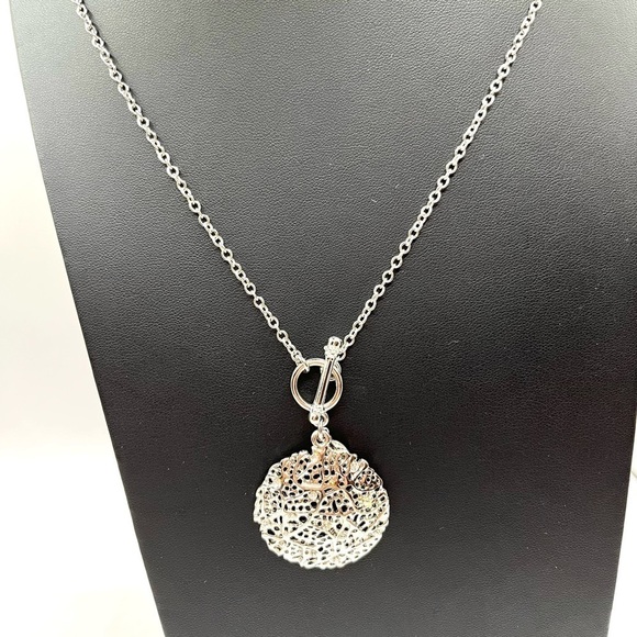 Cookie Lee Necklace Silver-tone toggle closure Crystals round Sphere Long 32” - Picture 11 of 13